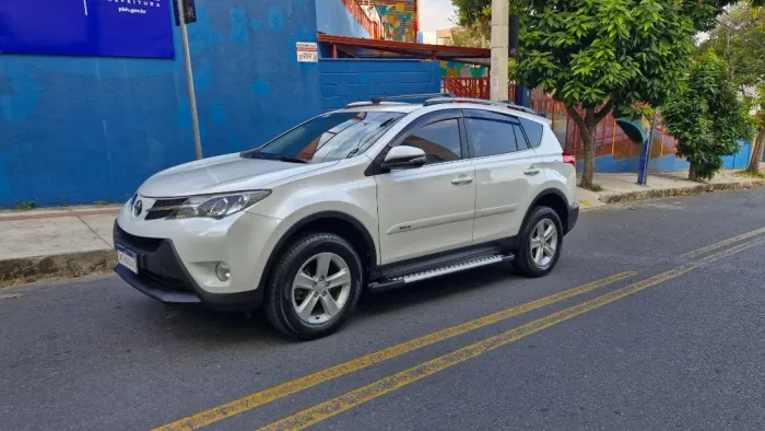 Toyota RAV4 2.0 4X2 16V Aut. 2014