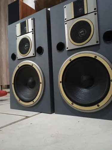Caixas de som Technics