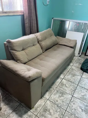Vendo sofá 2 lugares
