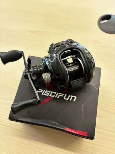 Carretilha Piscifun Torrent Lite 7.1:1 157g Esquerda