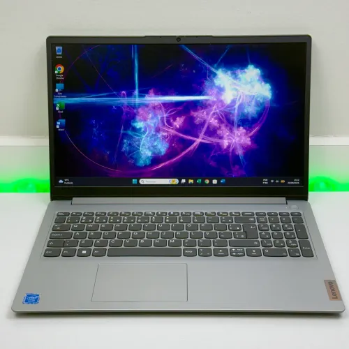 Notebook LENOVO Ideapad: Para trabalho e estudos com 128gb SSD, 4gb ram e Pacote Office