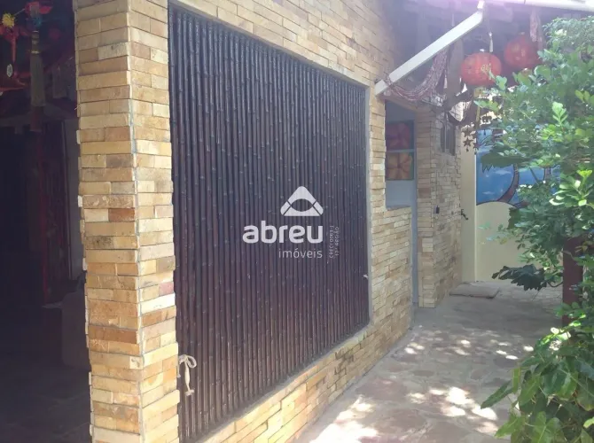 Comerciais E Industriais Casa Comercial em Extremoz