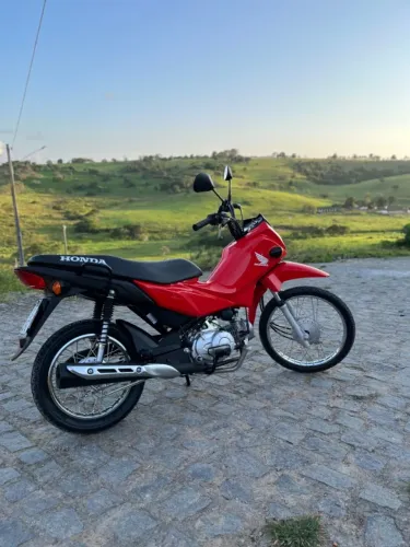 Pop 110i 2024, Ultima da linha com embreagem, muito procurada!