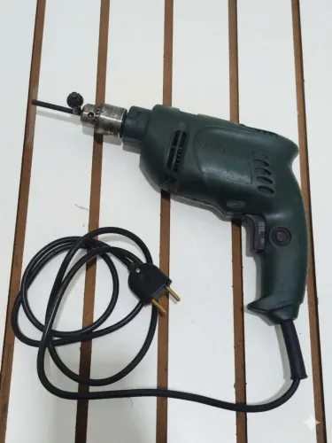 Furadeira de impacto Bosch