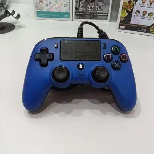 Vendo Controle Playstation 4 NACON Semi novo