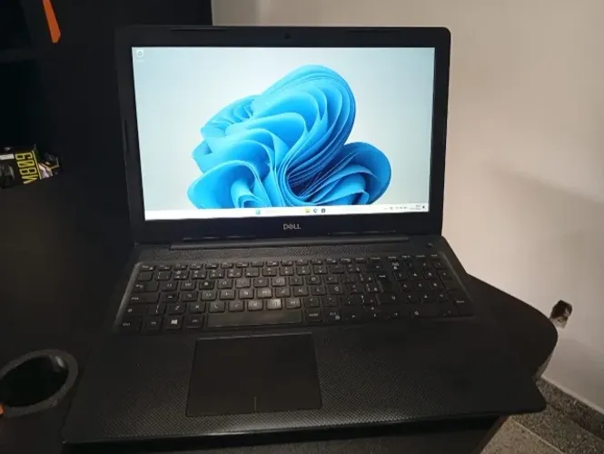Notebook Dell Vostro 3583- i5-8ª -  12gb ram - SSD 256gb - R$1.400,00