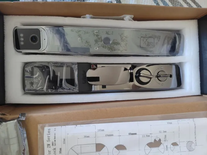 Duas Fechadura Digital Reconhecimento Facial