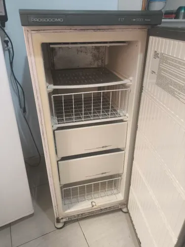 Freezer vertical 