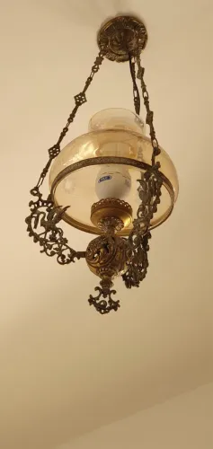 Luminária antiga
