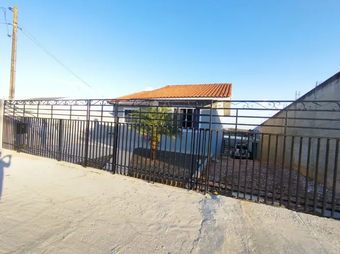 CASA À VENDA NO CHAPADA