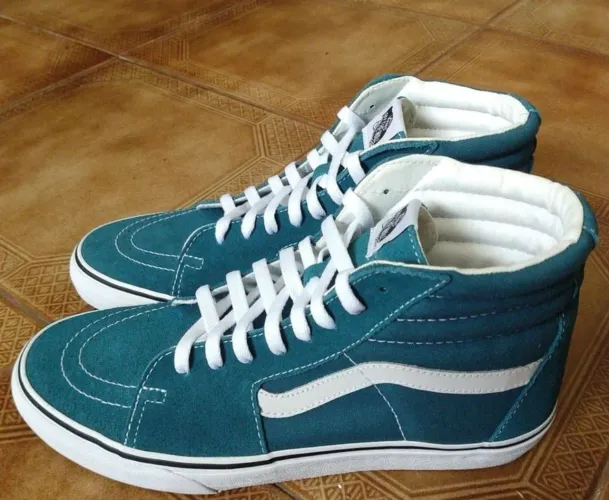 Tenis Cano alto vans Azul novinho 