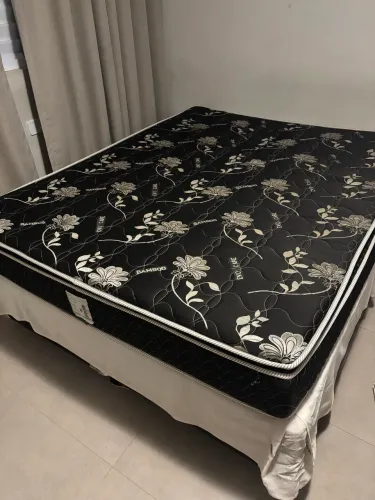 Cama Box Queen Pelmex + Colchão Queen 1,58 x 1,98 - Excelente Estado