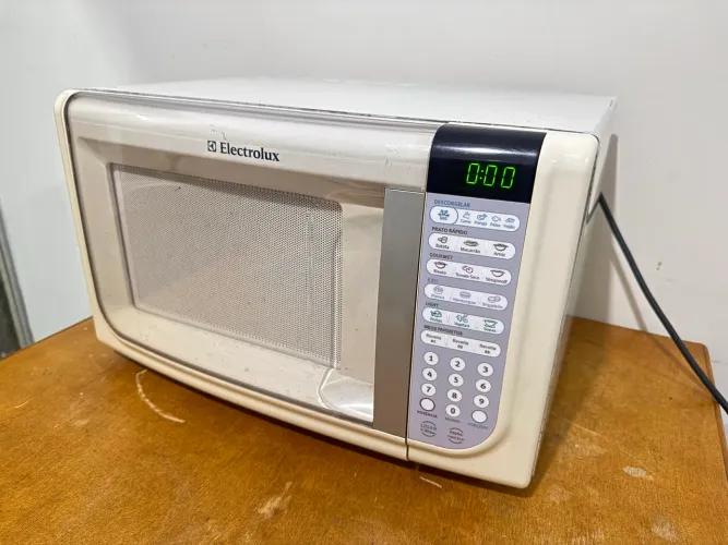 Microondas Electrolux 