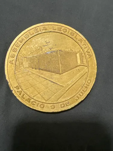 Medalha em metal dourado,Assembleia Legislativa do estado de São Paulo- Diametro 50 mm