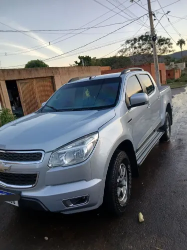 Chevrolet S10 Pick-up LT 2.8 TDI 4X4 CD Diesel 2013