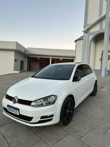 Volkswagen Golf Highline 1.4 TSI Total Flex Aut. 2016