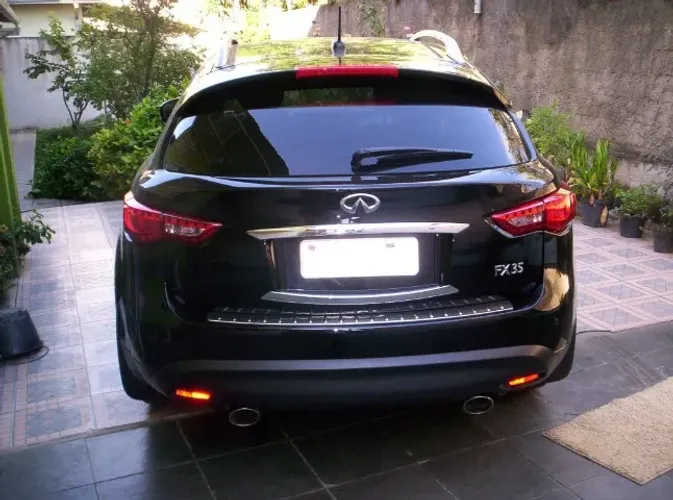 Infiniti FX 35 3.5 V6 AWD 4P Aut. 2010