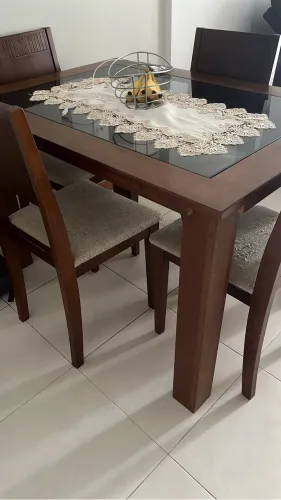 Mesa de jantar madeira maciça
