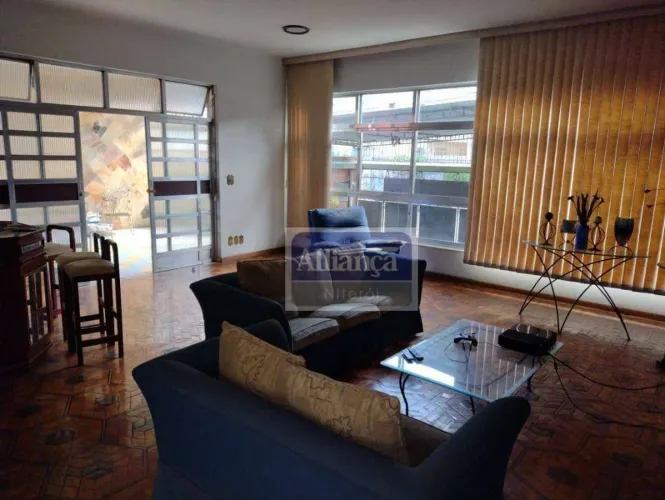 Casa com 4 dormitórios à venda, 406 m² por R$ 590.000,00 - Fonseca - Niterói/RJ