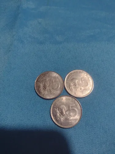 3 moedas antigas de 5 centavos 