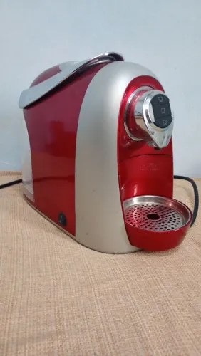 CAFETEIRA ELÉTRICA de CÁPSULAS 3 CORAÇÕES - venda só no PiX ou ESPÉCIE