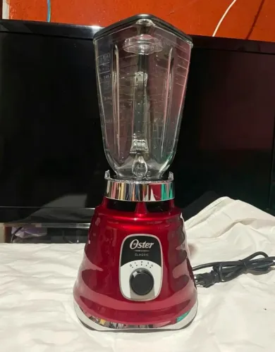 Liquidificador vermelho