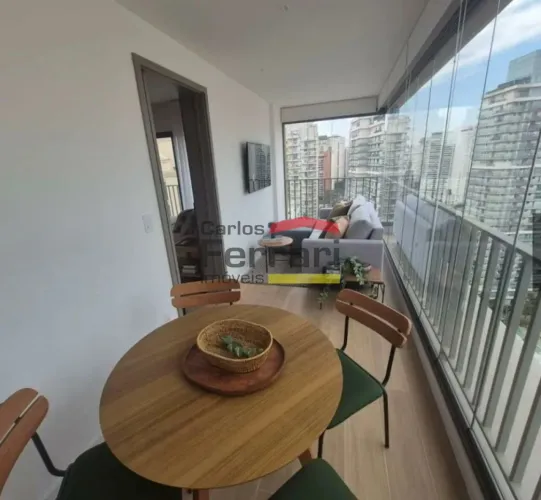 Studio Mobiliado para Locação na Vila Nova Conceição | 39m² | Varanda | Voxx