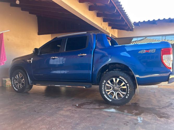Imagem de Ford Ranger Limited 3.2 20V 4X4 CD Aut. Dies. 2020