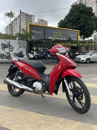 Biz 125 Vermelha 2024 - APENAS 9.400KM RODADOS