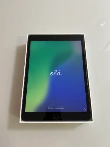 iPad 32Gb 8a Geração - Cinza Espacial