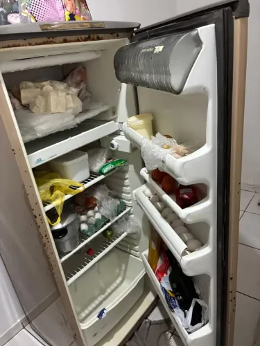 Geladeira, fogão...