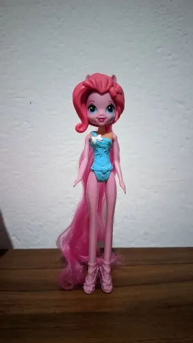 Boneca My Little Pony - Equestria Girls Básica - Pinkie Pie