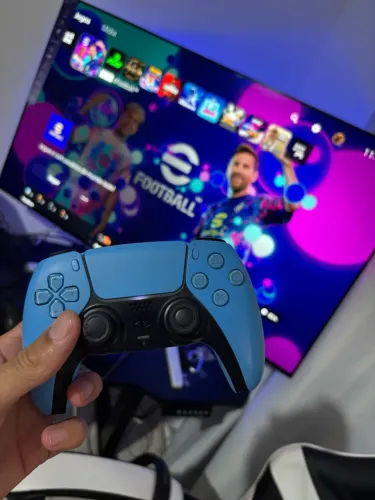 SONY PLAYSTATION 5 PS5 SLIM BRANCO + 2 CONTROLES DUALSENSE + SUPORTE DE CARREGAMENTO