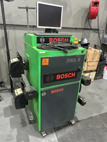 Alinhador Bosch computadorizado 