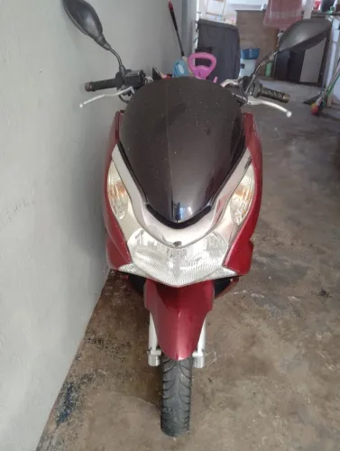 Moto Honda PCX 2014