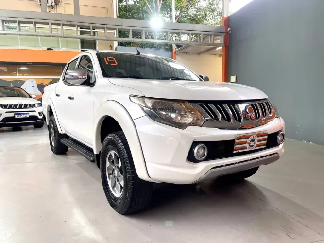Mitsubishi L200 Triton Sport HPE 2.4 CD Diesel Aut. 2019