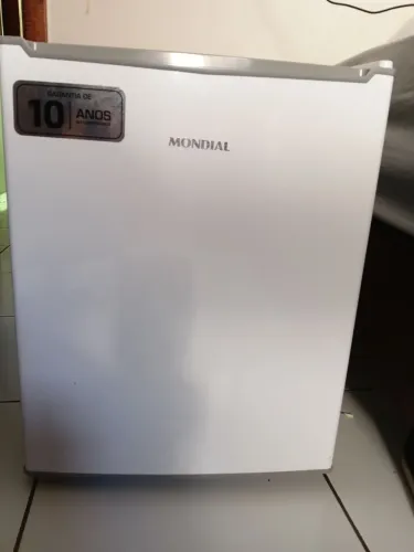 Frigobar novo