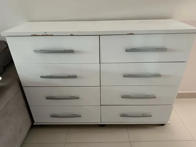 Cômoda gaveteira usada