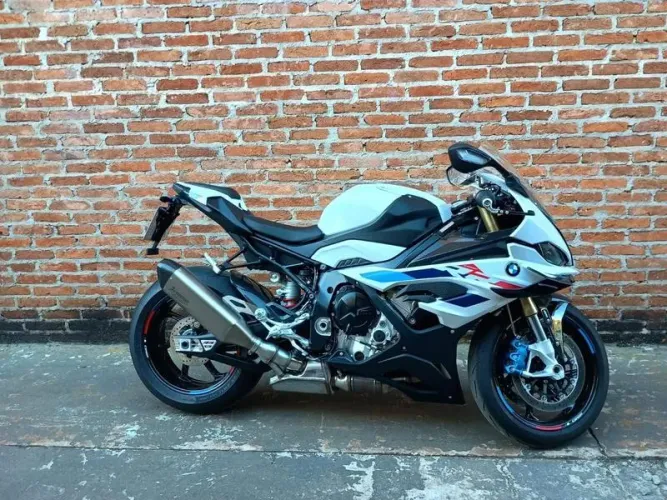 BMW S 1000 RR M 2024