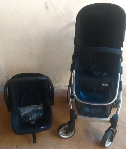 Carrinho de bebê Epic Lite