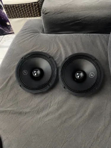 Evok 300 rms / Processador digital Stetsom / Modulo Elite 2.000 / Tweeter z1