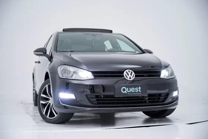 Volkswagen Golf Highline 1.4 TSI Total Flex Aut. 2017