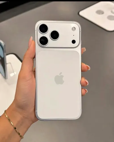 iPhone 17 Pro max silver 256gb