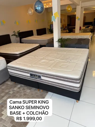 Colchão KING LE GRIFF SEMINOVO COM BASE - Entregamos!