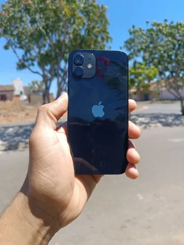 iPhone 12 64 GB