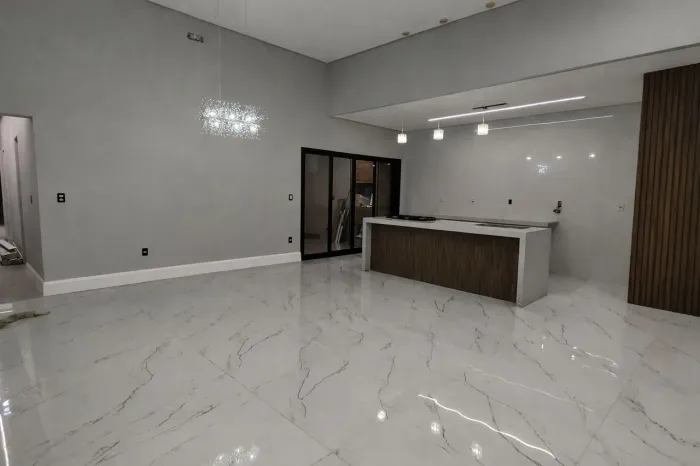 Casa térrea a venda Helena Maria com 3 suites, piscina e escritório