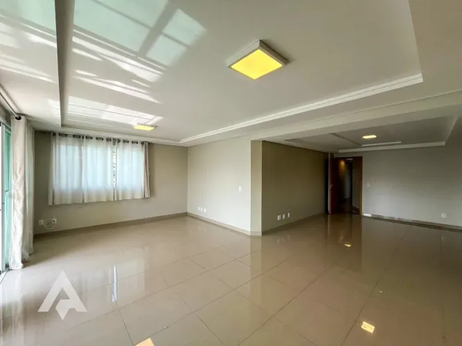 Apartamento com 4 dormitórios, sendo 4 suítes para locação por R$ 4.500,00 - Centro - Blum