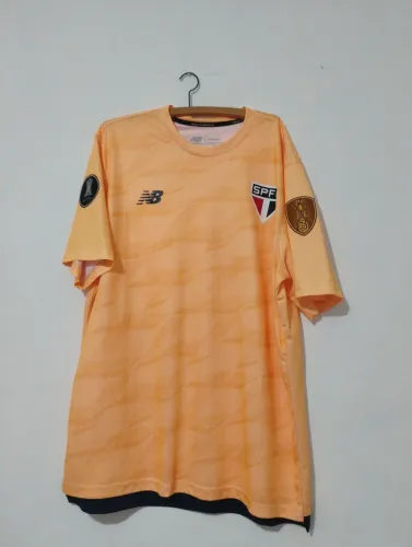 Camisa do São Paulo Masculina - GG - Nova com Patches
