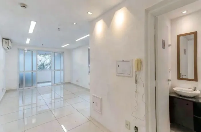 Sala comercial na Avenida Brigadeiro Luís Antônio, 2909 - Conjunto 21  35 m²