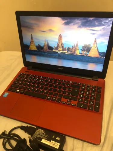 Notebook Acer Aspire 15.6" Intel Core i3 / 4GB RAM / 1TB HD